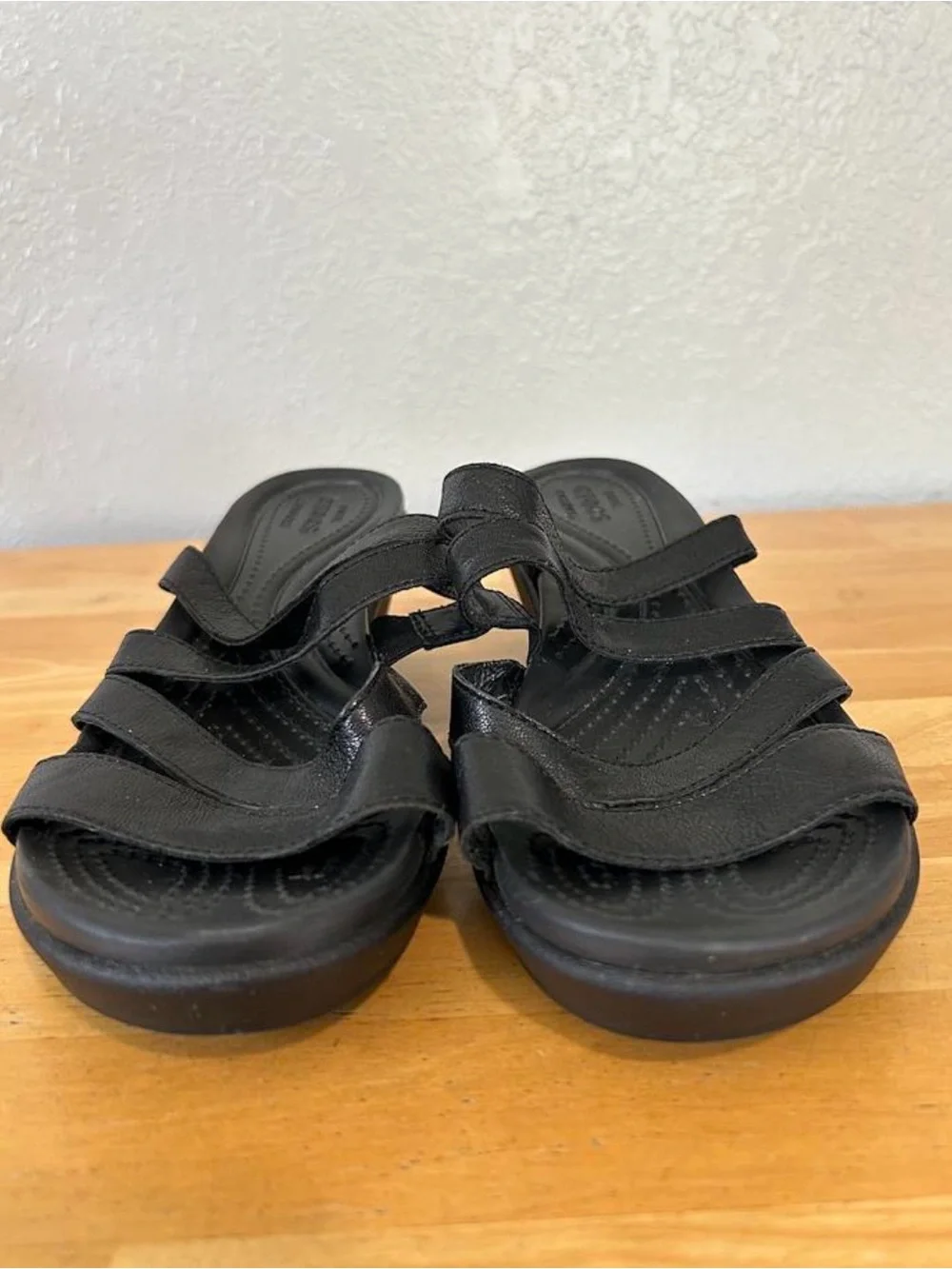Crocs Dual Comfort Black Wedge Slide Sandals Women’s Size 8